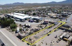 8136 N DESERT Boulevard, Canutillo, TX 79835