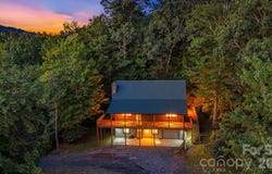 256 Fairway Loop, Burnsville, NC 28714