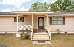 3113 Ware Street, Blackshear, GA 31516