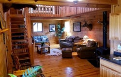 1815 Shamrock Lane, Waterville, IA 52170