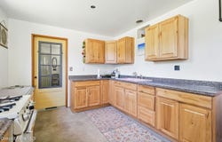 670 Sunset Rd, Athol, ID 83801