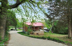 812 Ridgecrest Dr, Clarkson, KY 42726
