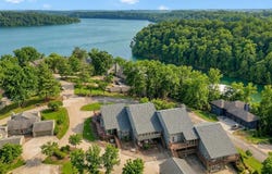 9547 S Harbour Pointe Drive, Bloomington, IN 47401