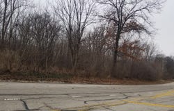 1 St. Charles Road, West Chicago, IL 60185