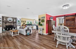 3600 New Moody Ln, La Grange, KY 40031