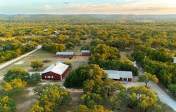 2501 Wayside Dr, Wimberley, TX 78676