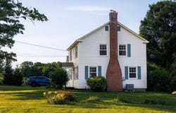 56 Park Laughton Road, Dummerston, VT 05346