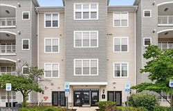 425 MASTERSON Court, EWING, NJ 08618