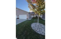 2816 Meadowwood Street, Mt Pleasant, MI 48858