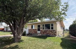 1231 W JEFFERSON RD, Cheyenne, WY 82007