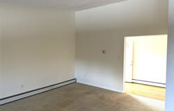 365 Rt 111, Smithtown, NY 11787