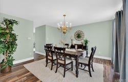 5527 Hennsley Circle, Weldon Spring, MO 63304