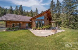 110 Pineway Lane, Kamiah, ID 83536