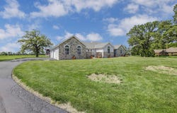 5860 Gregg Road, West Jefferson, OH 43162