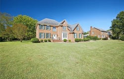 1102 Gatling Pointe Parkway, Smithfield, VA 23430