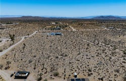 57877 La Crescenta, Yucca Valley, CA 92284
