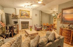 4801 Cabob St, Austin, TX 78744