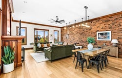 1 N Lake Ave, Duluth, MN 55805