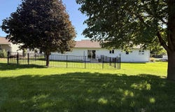1573 5th Ave SE, Sioux Center, IA 51250