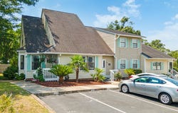 1422 Baldwin Ct., Little River, SC 29566