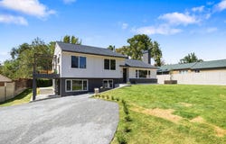 4554 S WILLOW Rd, Holladay, UT 84124