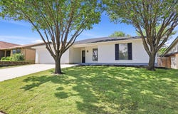 6461 Westridge Drive, Watauga, TX 76148