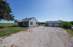 460 Road 24A, Longton, KS 67352