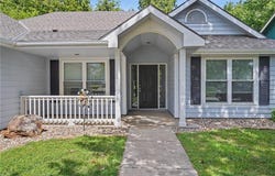 2012 E 26th Street, Lawrence, KS 66046