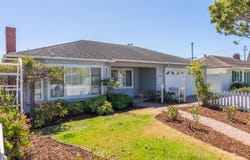 208 Angelus DR, SALINAS, CA 93906