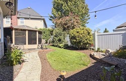 39735 HOOD St, Sandy, OR 97055