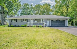 6034 Godfrey Road, Burt, NY 14028
