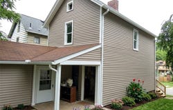 910 Laurel St, Bridgeville, PA 15017