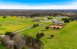 289 Blackjack Road, Valley View, TX 76272