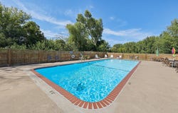 5815 Lake Curve Lane, Brooklyn Center, MN 55429