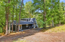 404 N MAPLE RD, MOUNT JACKSON, VA 22842