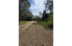 2664 Oak St, Carrabelle, FL 32322