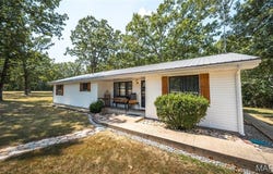 13915 Maple Lane, Plato, MO 65552