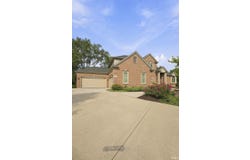 229 Eagle Cliff Cove, Huntertown, IN 46748