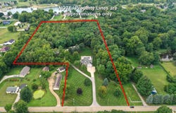 12435 N 300 E, Syracuse, IN 46567