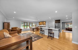 1602 N Oneida Lane, Mount Prospect, IL 60056