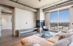 2211 E Camelback Road, Phoenix, AZ 85016