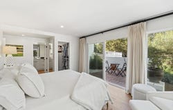 371 Longden Ln, Solana Beach, CA 92075
