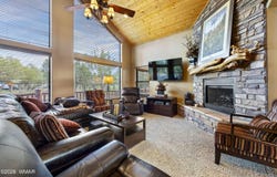 2818 Constellation Lane, Overgaard, AZ 85933