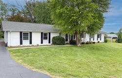202 Skyline Drive, Edmonton, KY 42129