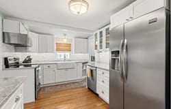 16 Caldwell St, Weymouth, MA 02191