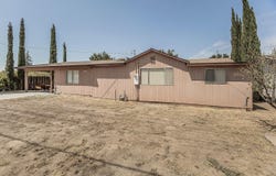 9016 E Dinuba Avenue, Selma, CA 93662