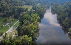 34 Sandy Beach Road, Fairmont, WV 26554