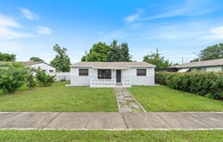 6405 Dawson St, Hollywood, FL 33023