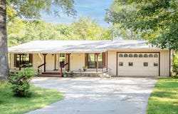 523 Big Lake Rd, Karnack, TX 75661