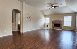 1605 Cardinal Way, Aubrey, TX 76227